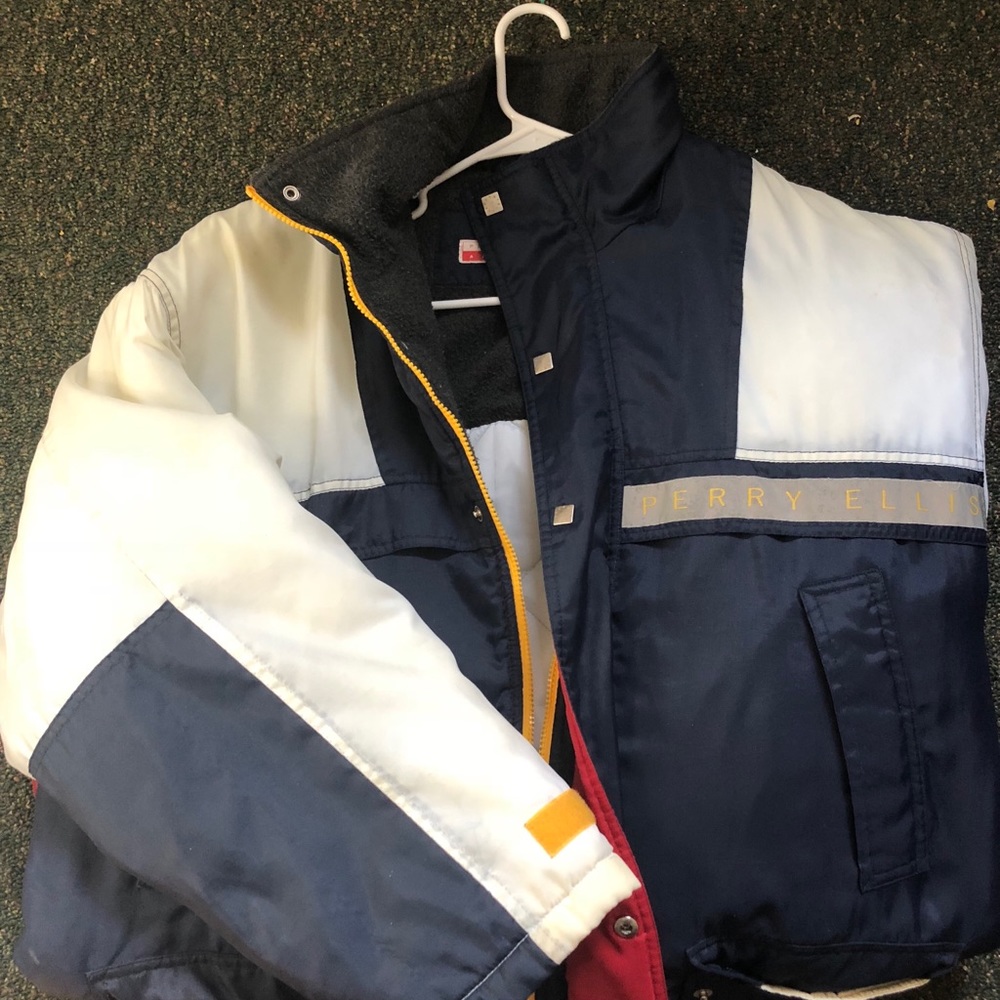 Perry Ellis America windbreaker jacket